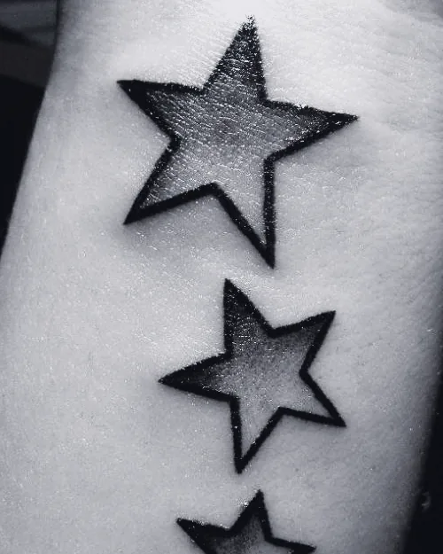 Blackwork — Stars, Forearm. Sami Tutar, S.Ink